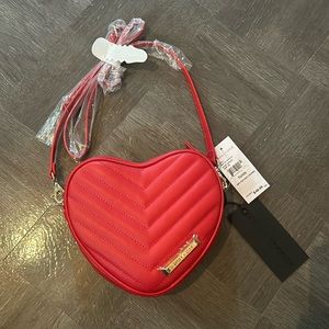 NWT Kendall + Kylie red heart crossbody with adjustable strap